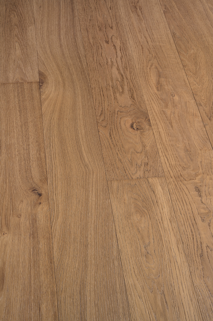 ENGINEERED OAK DAKOTA WHEAT - 7/16" x 7.5" - KENNEBEC COLLECTION